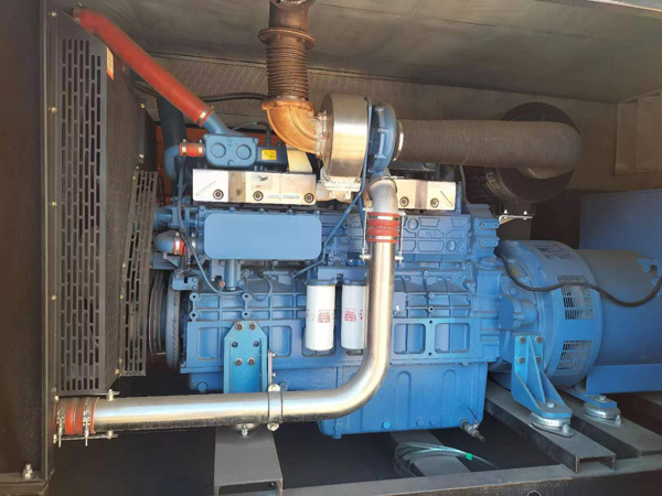 南和燃油消耗率与进气温度的具体关系是什么？